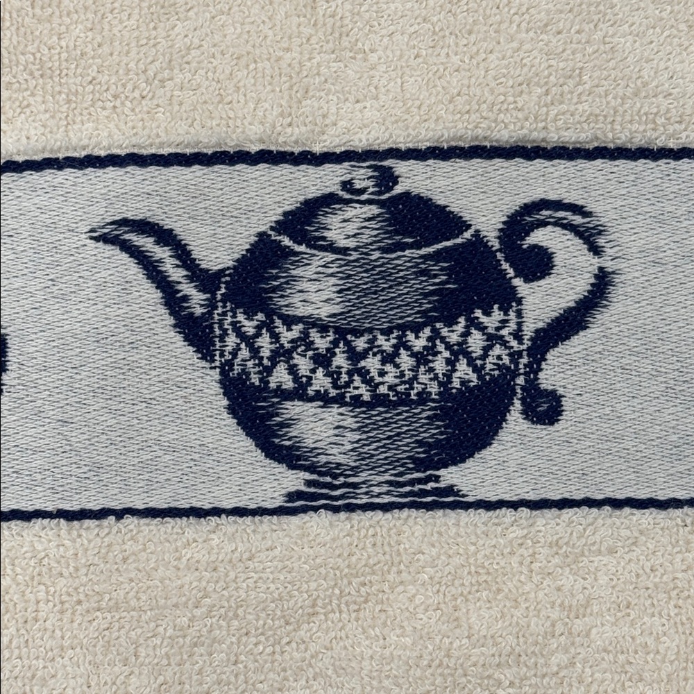 Kitchen Towel - Picture 2 of 5